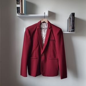 Burgundy blazer in slim fit